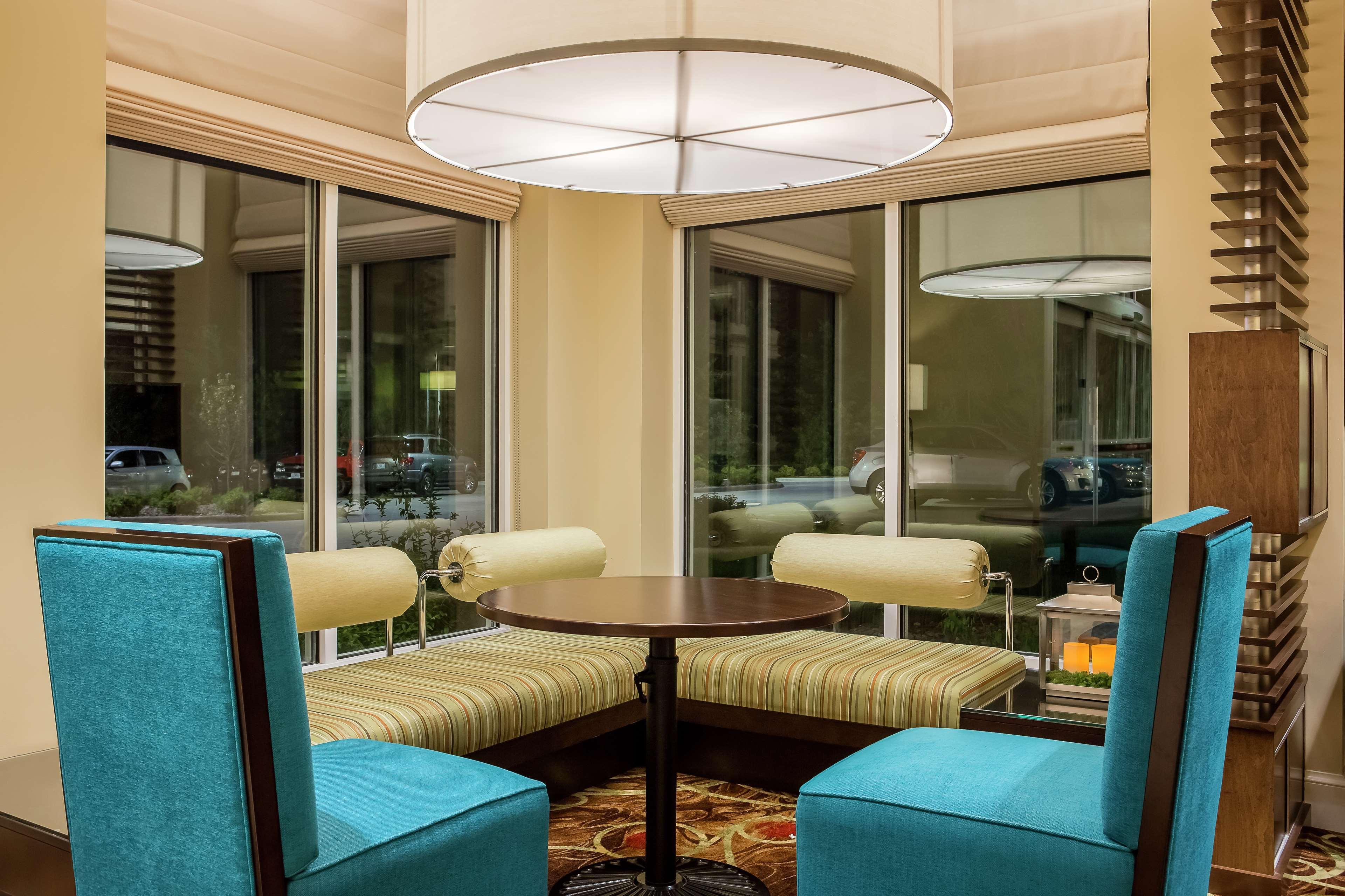 Hilton Garden Inn Bettendorf/ Quad Cities מראה חיצוני תמונה