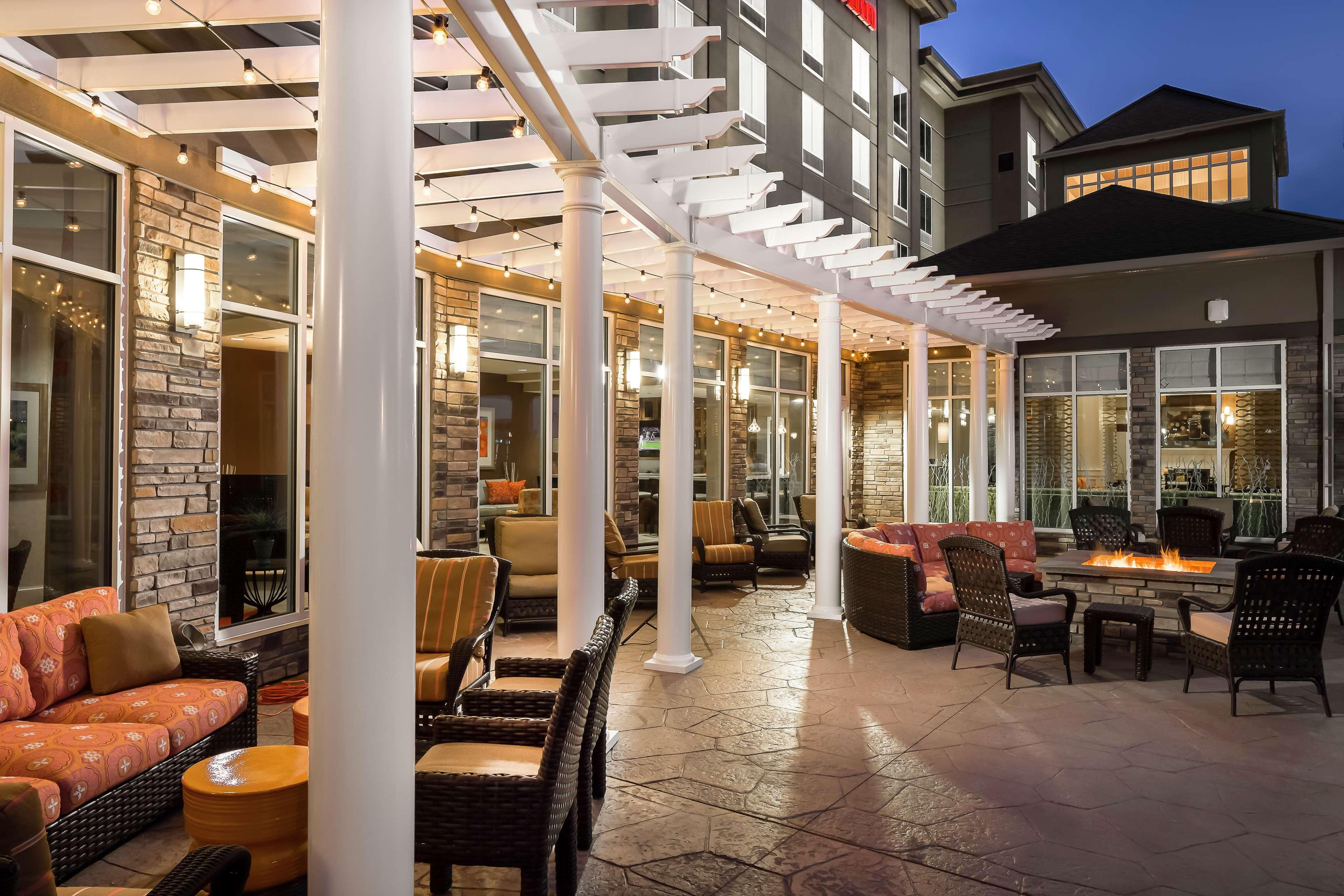 Hilton Garden Inn Bettendorf/ Quad Cities מראה חיצוני תמונה