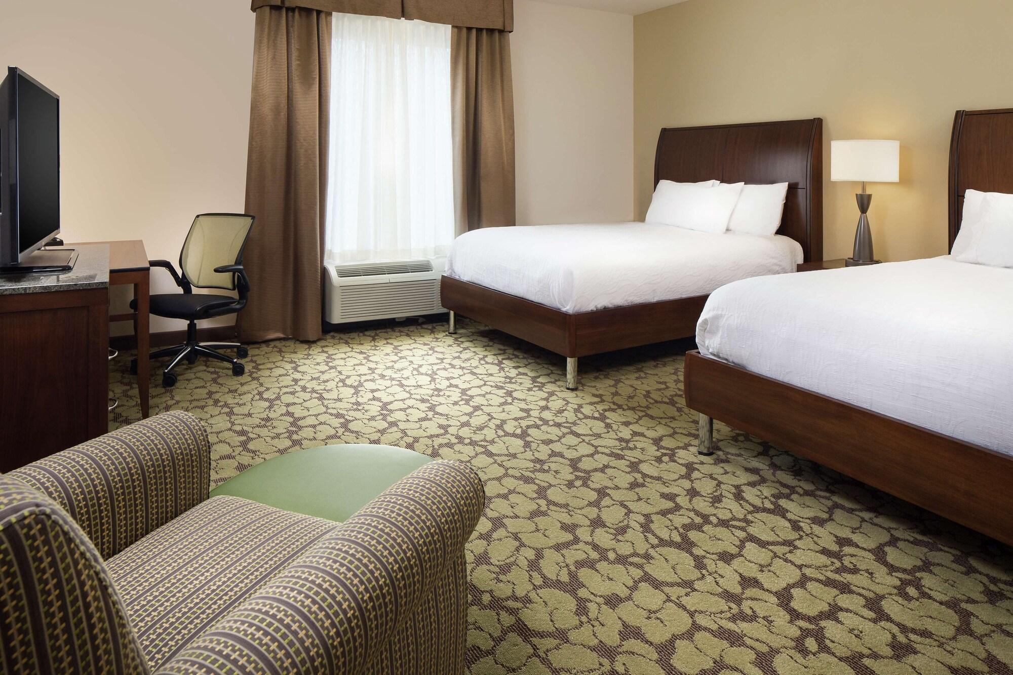 Hilton Garden Inn Bettendorf/ Quad Cities מראה חיצוני תמונה