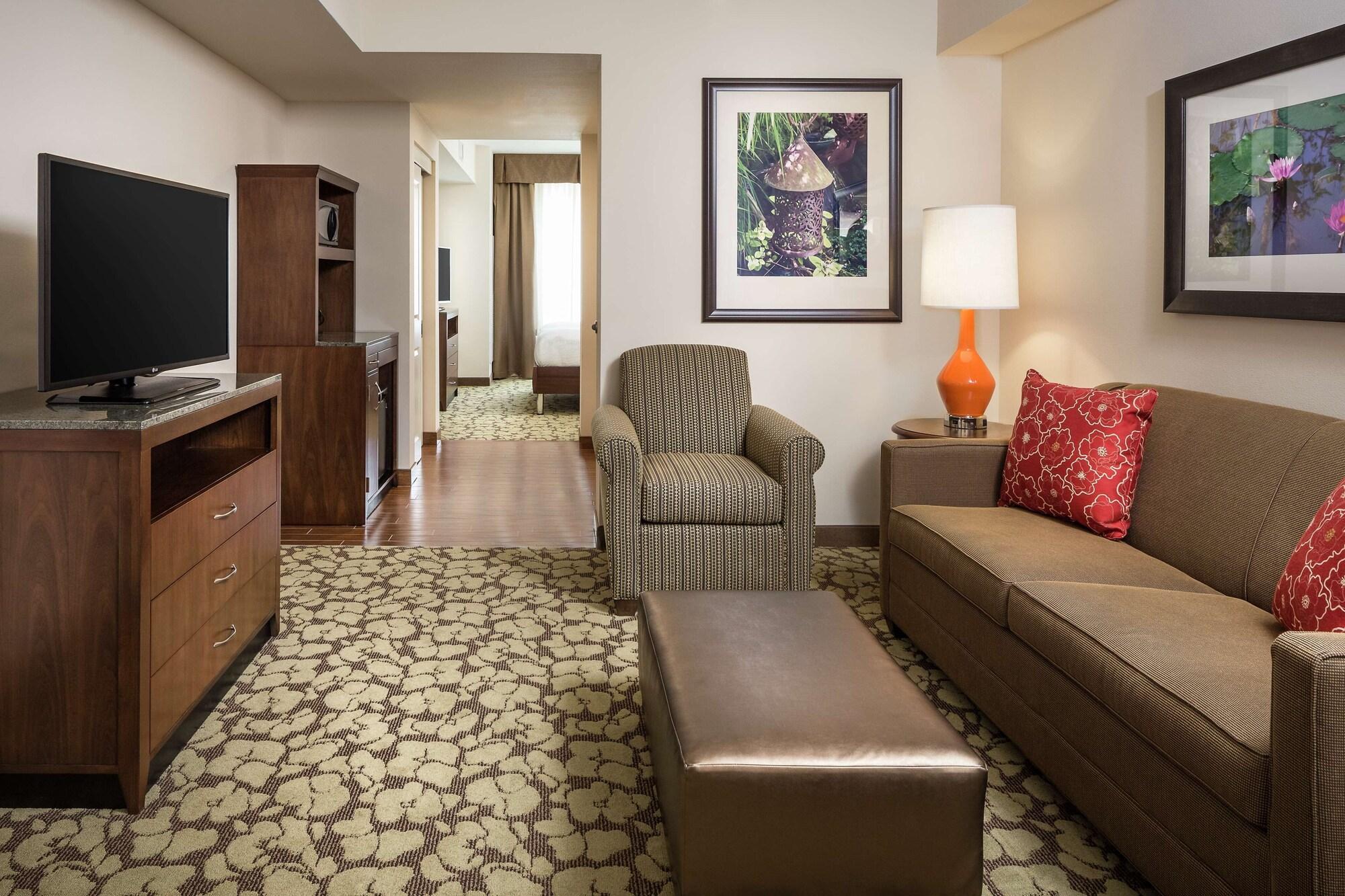 Hilton Garden Inn Bettendorf/ Quad Cities מראה חיצוני תמונה