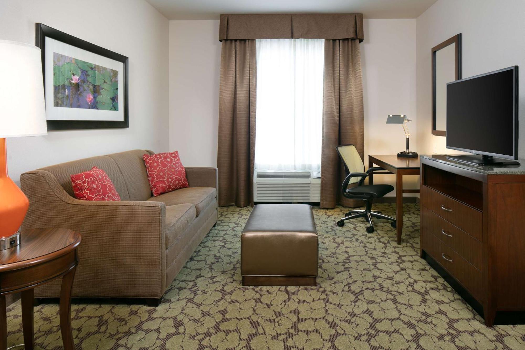 Hilton Garden Inn Bettendorf/ Quad Cities מראה חיצוני תמונה